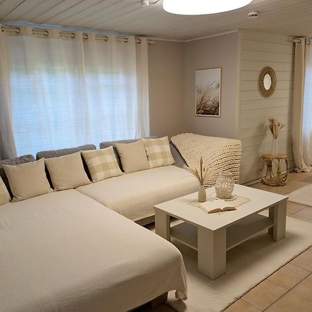 Ferienwohnung Bluetenzauber In Idyllischer Lage Naehe Bodensee Hilzingen Eksteriør bilde